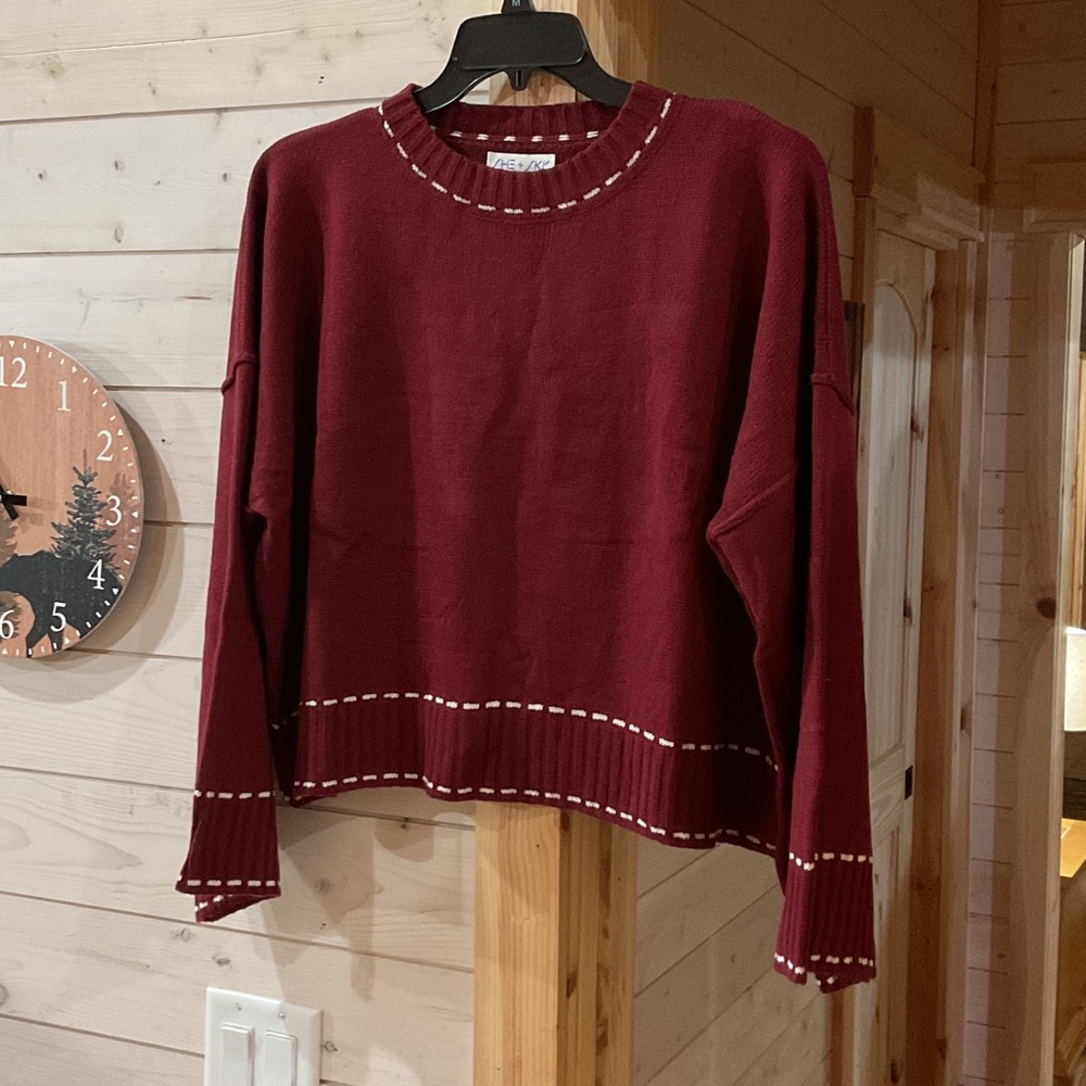 She & Sky  Women's Maroon Sweatshirt
